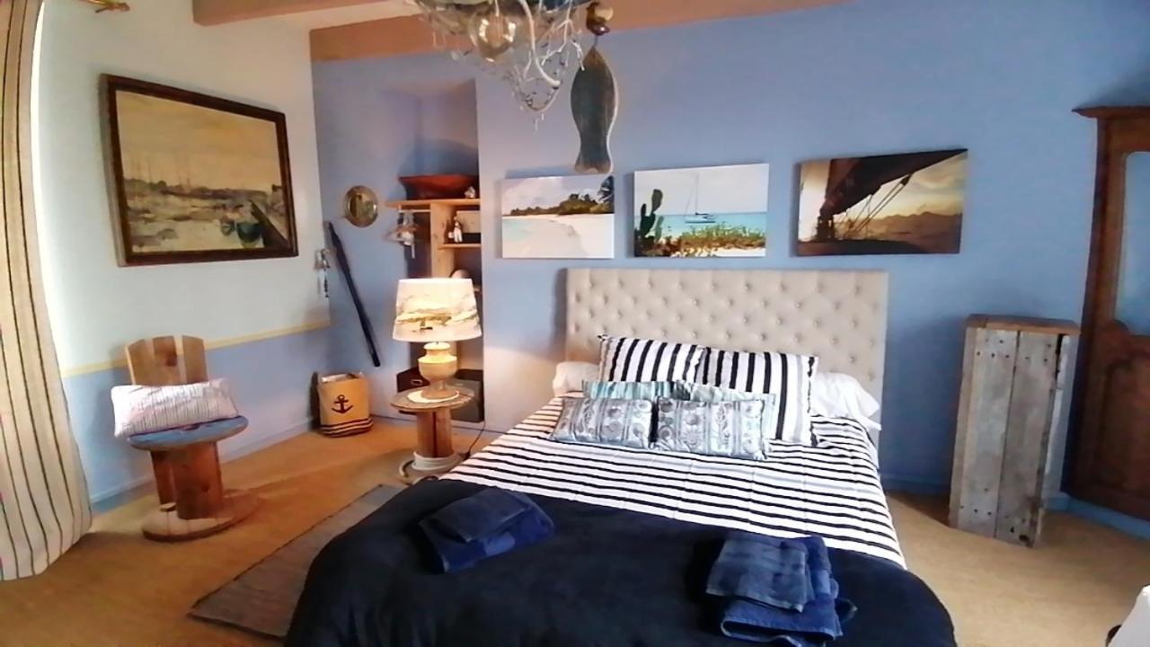 Lanvallay La Tocade Del Arte - Dinan B&B 객실 사진