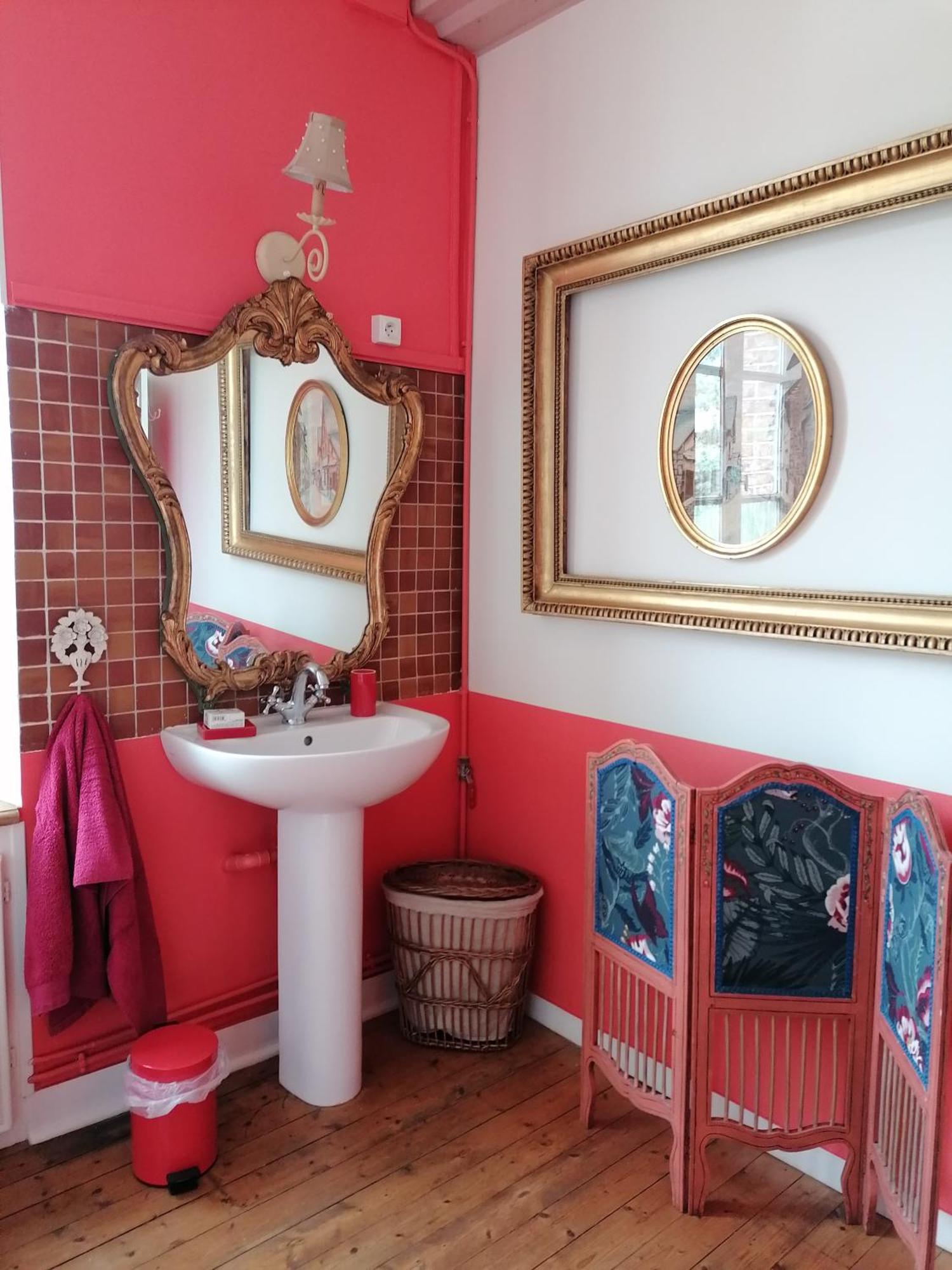 Lanvallay La Tocade Del Arte - Dinan B&B 객실 사진