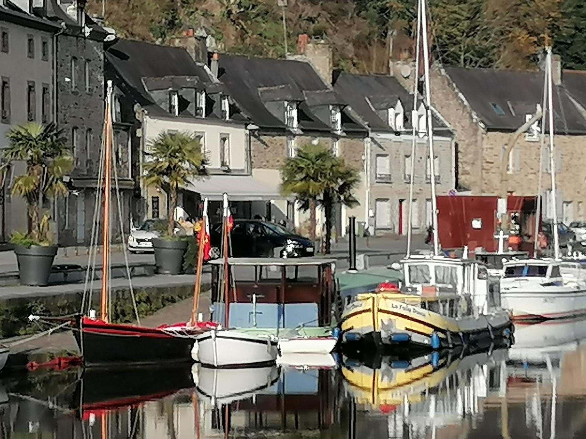 Lanvallay La Tocade Del Arte - Dinan B&B 외부 사진