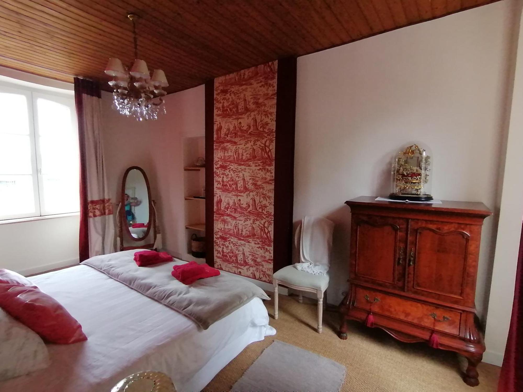 Lanvallay La Tocade Del Arte - Dinan B&B 객실 사진