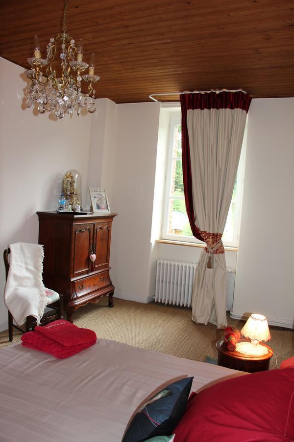 Lanvallay La Tocade Del Arte - Dinan B&B 외부 사진